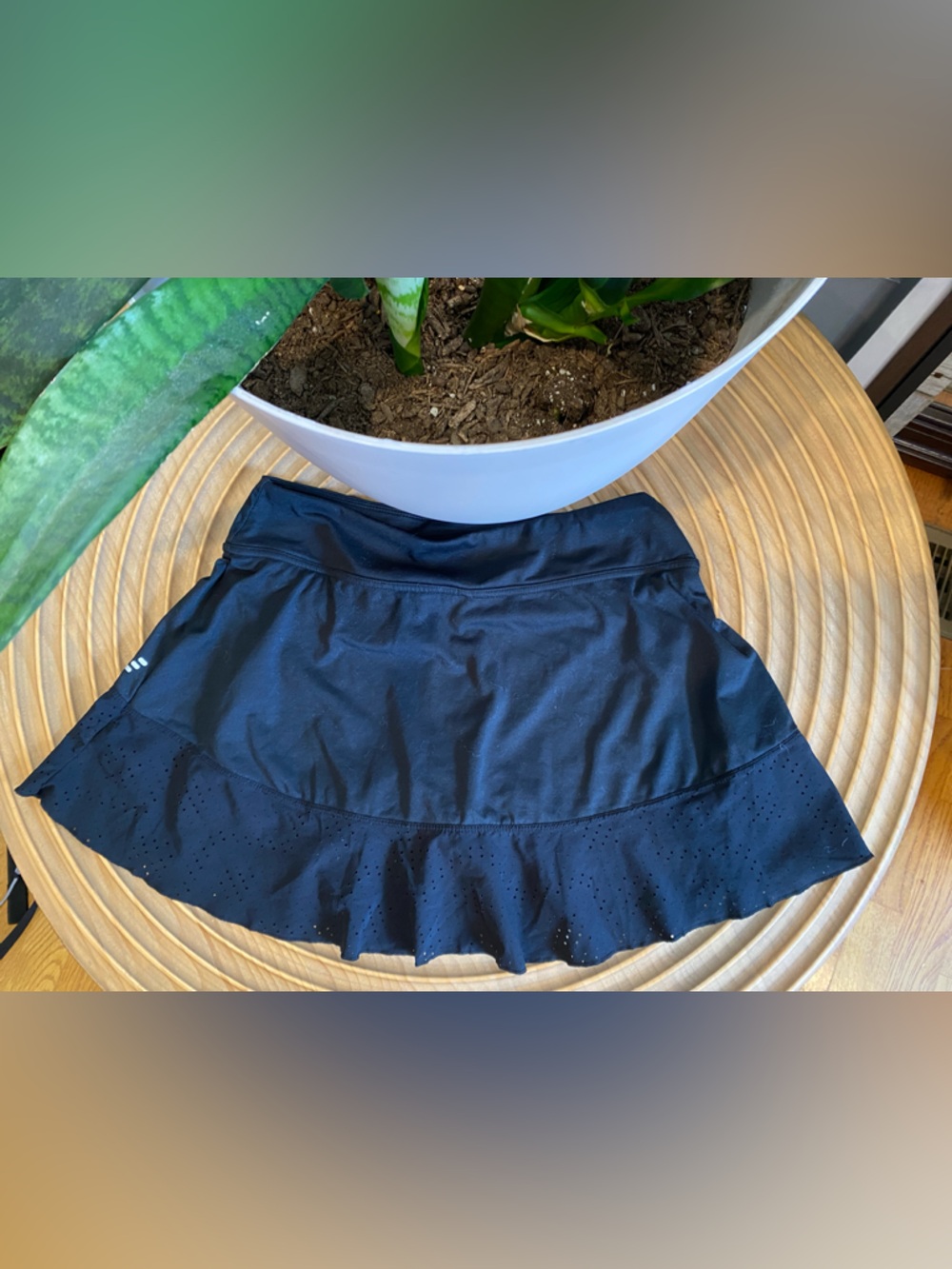 Women’s Small Black Athletic Skirt with Flared Hem